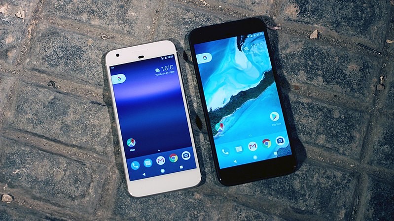 Google Pixel and Pixel XL - 1